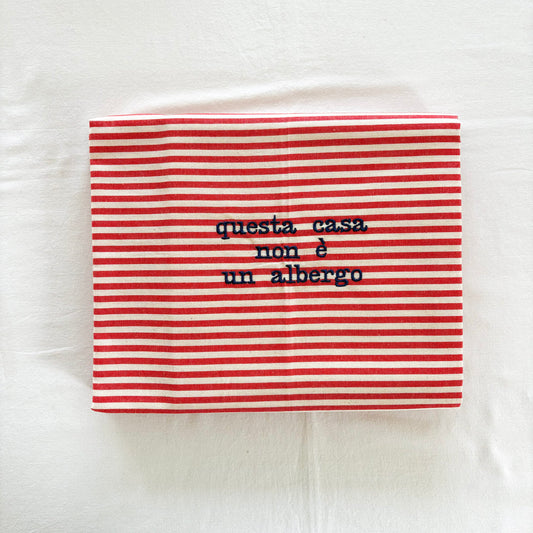 questa casa non è un albergo