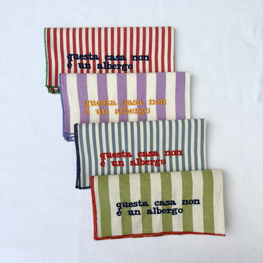 questa casa non è un albergo