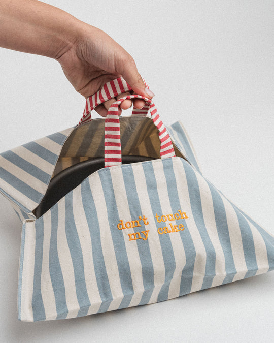 righe grandi azzurre - ricamo giallo