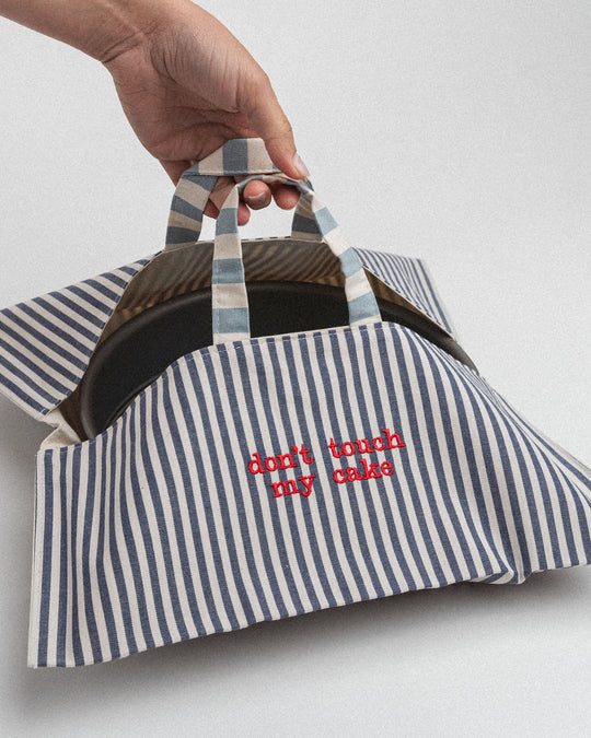 righe piccole blu - ricamo rosso