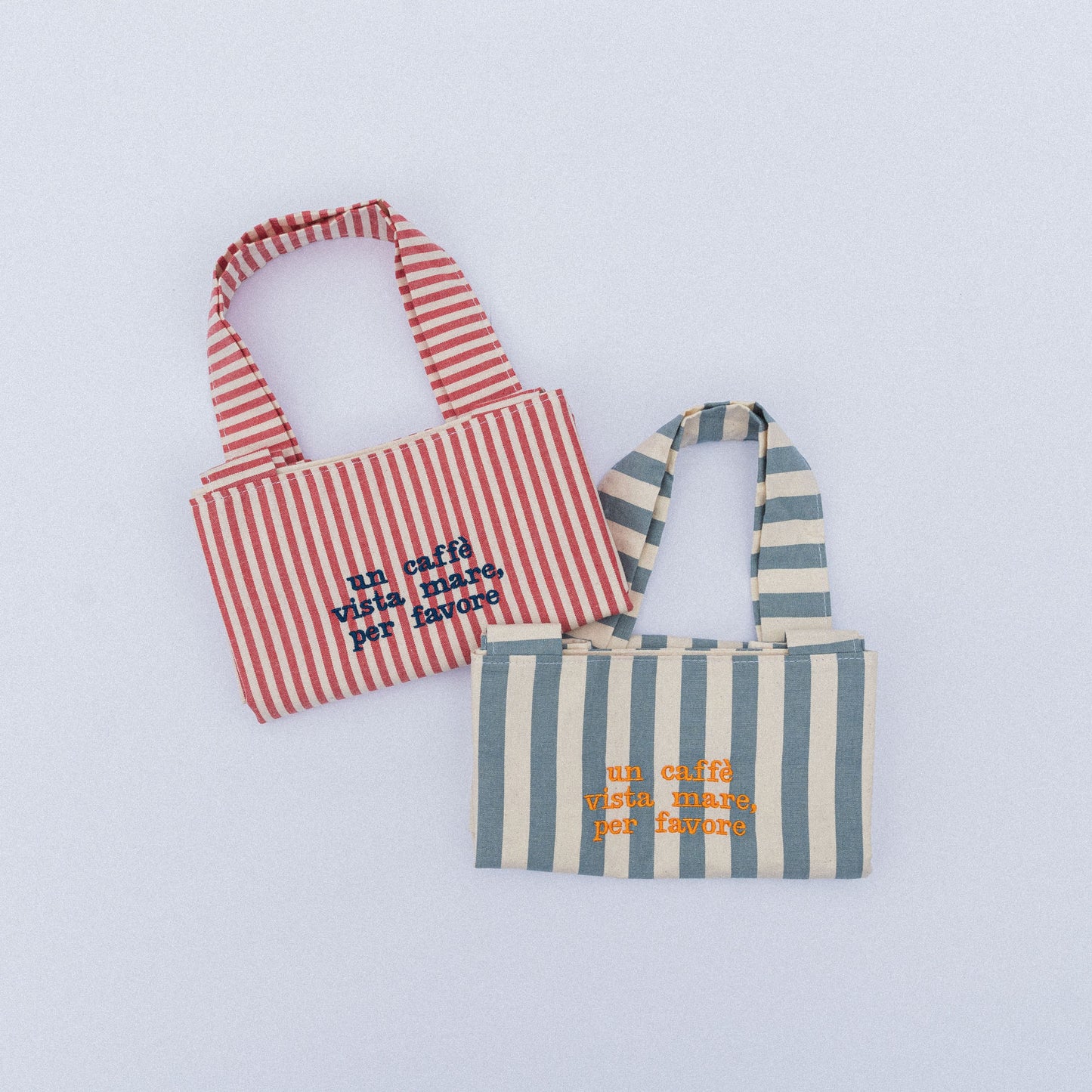 un caffè vista mare, per favore