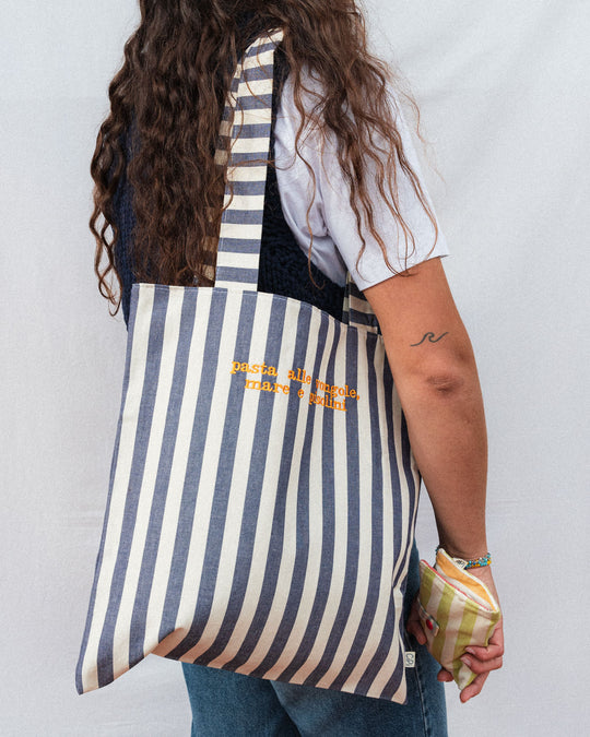 righe grandi blu - ricamo giallo