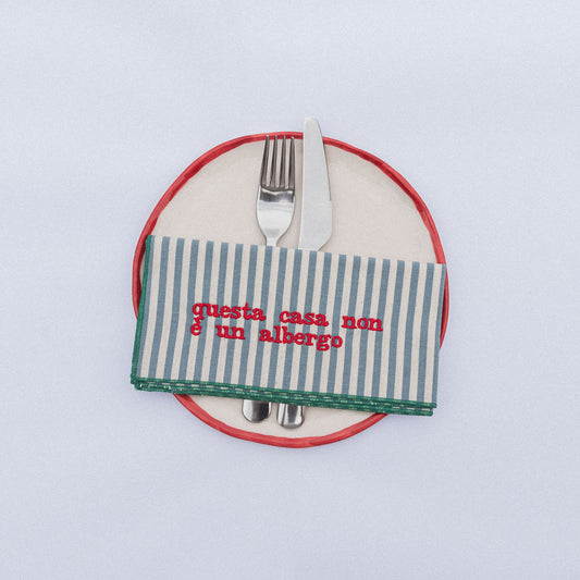 questa casa non è un albergo