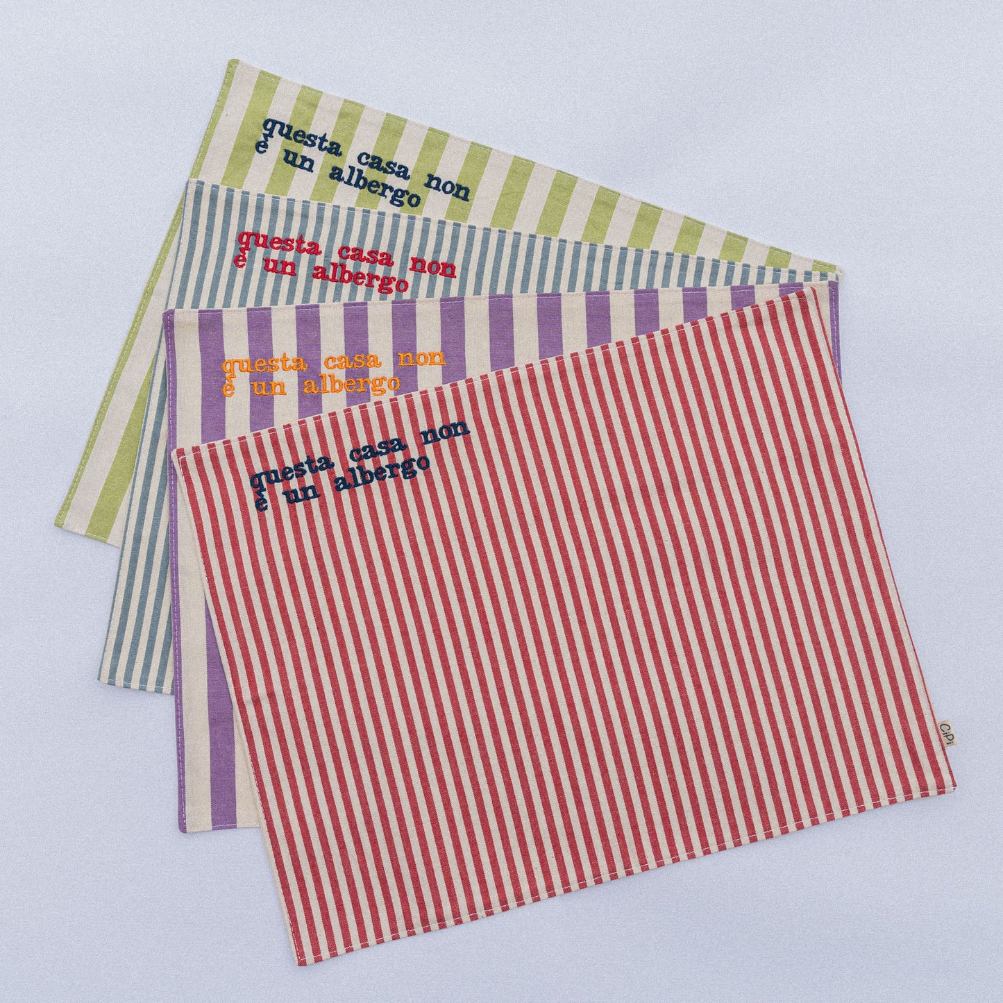 questa casa non è un albergo