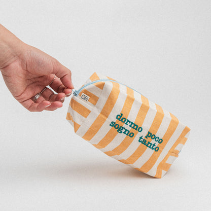 dormo poco sogno tanto